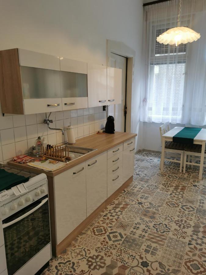 סגד Antikvilla Apartman מראה חיצוני תמונה